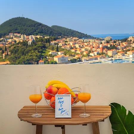 Skyscraper Apartment Dubrovnik Exterior photo