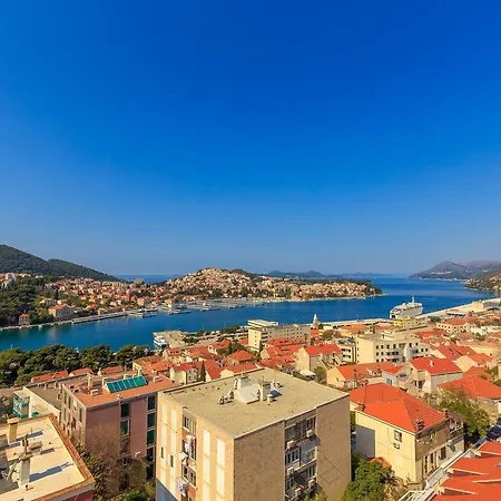 Skyscraper Apartment Dubrovnik Exterior photo